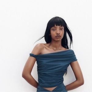 Asymmetric top blue navy